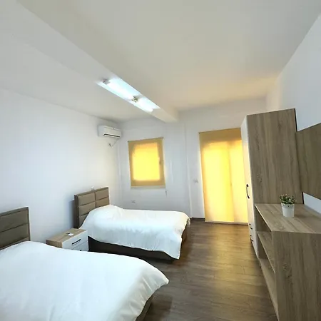 Apartment Fredi Tirana